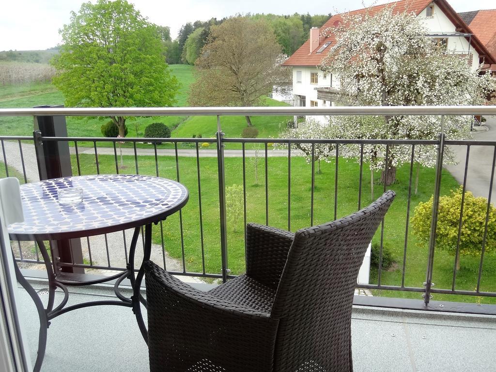 Hotel Landgut Apfelrose FDH Exterior foto
